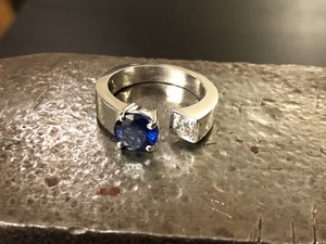 saphir fin diamant